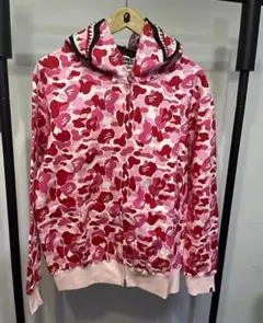 ピンクカモフラージュフード付きパーカー M