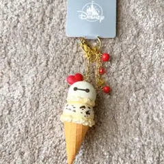 ディズニー ベイマックス キーホルダー・キーチェーン ダブルアイス