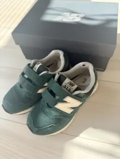 ニューバランス 313 緑 17.5cm