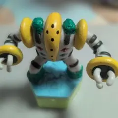 ポケットモンスター　レジギガスフィギュア