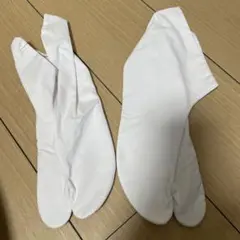 ホワイト 足袋タイプ スナップボタン付き