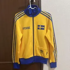 adidas スウェーデン国旗　トラックジャケット