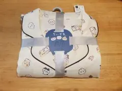 ちいかわ　サテンパジャマ　オフホワイト