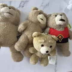 ted ぬいぐるみ マスコット キーホルダー　4体セット