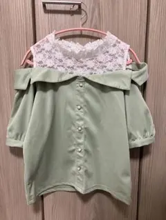 半袖ブラウス Mサイズ レース オフショルのサムネイル