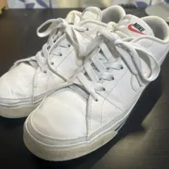 NIKE コートロイヤル ホワイト