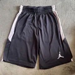 Jordan ブラックパンツ　XS