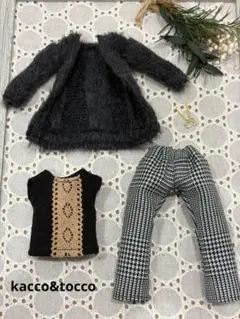 No.3884 ハンドメイド22cmドール服 3点セット（ピアス付き）