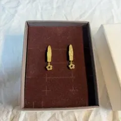 MARY QUANT (正規品)ピアス　キャッチなし！