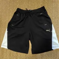 Puma 半ズボン 黒/白 サイドパネル付き（オマケ付きも可能です！）