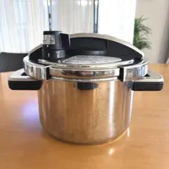 MEYER HIGH PRESSURE COOKER 20cm 4.0L - メルカリ