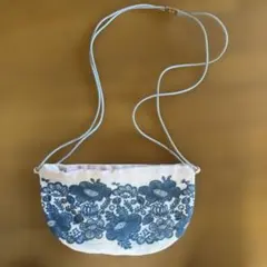 ミナペルホネン スマイルフラワー 刺繍花柄 ネイビー ショルダーバッグ