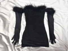 オフショルダー　黒　パーティードレス