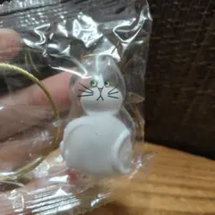 うちの子のけだまだま風 猫の毛収納キーホルダー③ハチワレ
