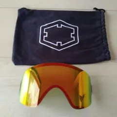 OUT OF アウトオフ　shift用レンズ