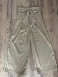 ビューティー&ユース・クロップドワイドパンツ