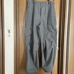 GU スーパーワイドカーゴパンツ