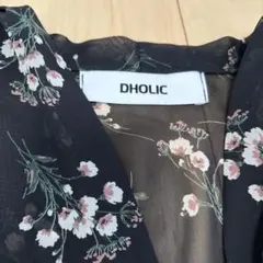 DHOLIC 花柄ブラウス　BLACK