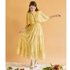 ♡axes femme♡イエロー　ケープ風レースティアードワンピース