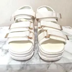 COLZA 厚底 スポーツサンダル ホワイト S 美品 軽量 ゴールド金具