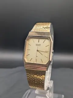 RICOH 八角アナログ ヴィンテージ腕時計　242008