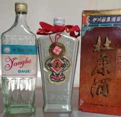 洋河大曲 80年代 & 杜康酒 91年 2本 白酒 中国酒 貴州茅台酒 五粮液