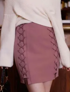 LIP SERVICE ダブルレースアップタイトスカート