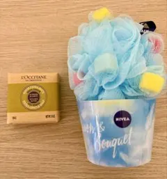 LOccitane 石鹸　NIVEA ボディタオル　ロクシタン　泡立てバスリリー