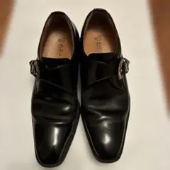 サイズが合えばお買い得！黒いダブルモンクストラップシューズ