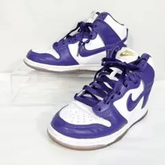 NIKE DUNK HIGH 