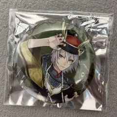 ツイステ　オーマイカフェ ビッグ缶バッジ スケアリー・ドレス シルバー