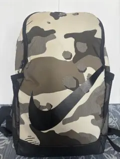 NIKE カモフラージュ柄 バックパック リュックのサムネイル