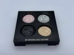 CHANELレキャトルオンブル95