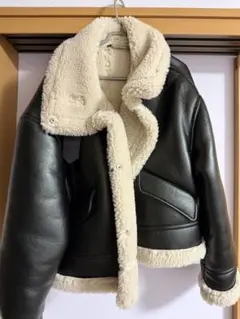 レザー ボア ショート丈ムートンコート