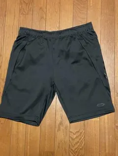 OAKLEY オークリー ハーフパンツ ブラックのサムネイル