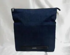 Item thumbnail for item 15b6a3db-7c72-40e7-bedd-18920c60a236