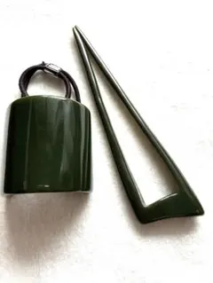 コレットマルーフ ポニーカフ・ヘアピン同色2個セット - メルカリ