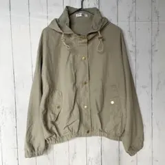 Hudson honey マウンテンパーカー ショート丈 バックプリント カーキ