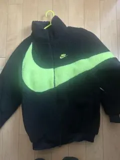 Nike フリースジャケット S ブラック/ライムグリーン　明日までの金額