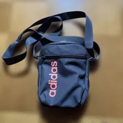 アディダス ショルダーバッグ adidas