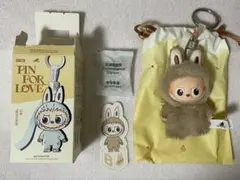 《B》POPMART ポップマート ラブブ イニシャル アルファベット