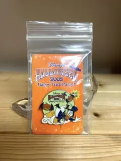 ディズニーストア ドナルド ハロウィン ピンバッジ 新品未開封