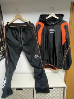 ピステ アンブロ