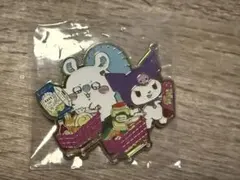 ちいかわ　サンリオ　コラボピンバッジ　モモンガ　クロミ