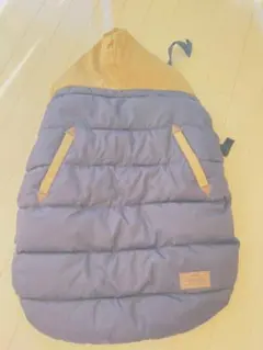 フード付きダウンスリーピングバッグ ネイビーとベージュ