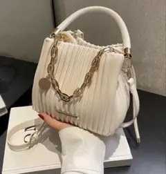 プリーツバレルバッグ　ショルダーバッグ