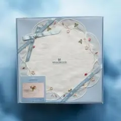 ウェッジウッド WEDGWOOD エンブドイリー　ワイルドストロベリー