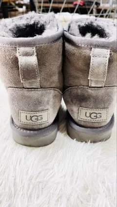 最終お値下げ！UGG グレー ムートンブーツ