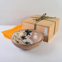 Item thumbnail for item ea15ed86-32c7-4888-b10e-4eb2bb8e0498