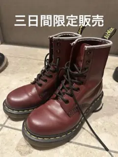 2025年最新】ドクターマーチン チェリーレッドの人気アイテム